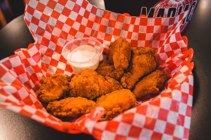 The Snob Sampler wing flight combo